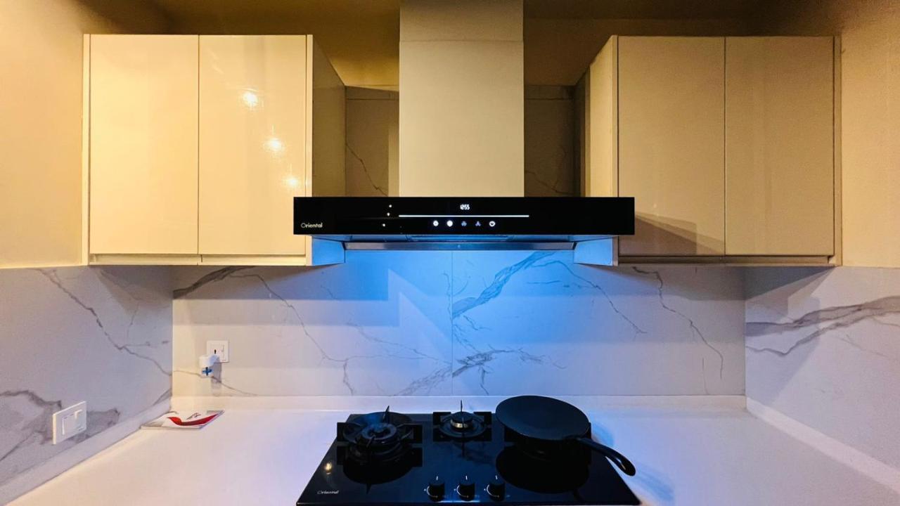 Appartement Sky Heights Luxury Apart Facing Centaurus à Islamabad Extérieur photo